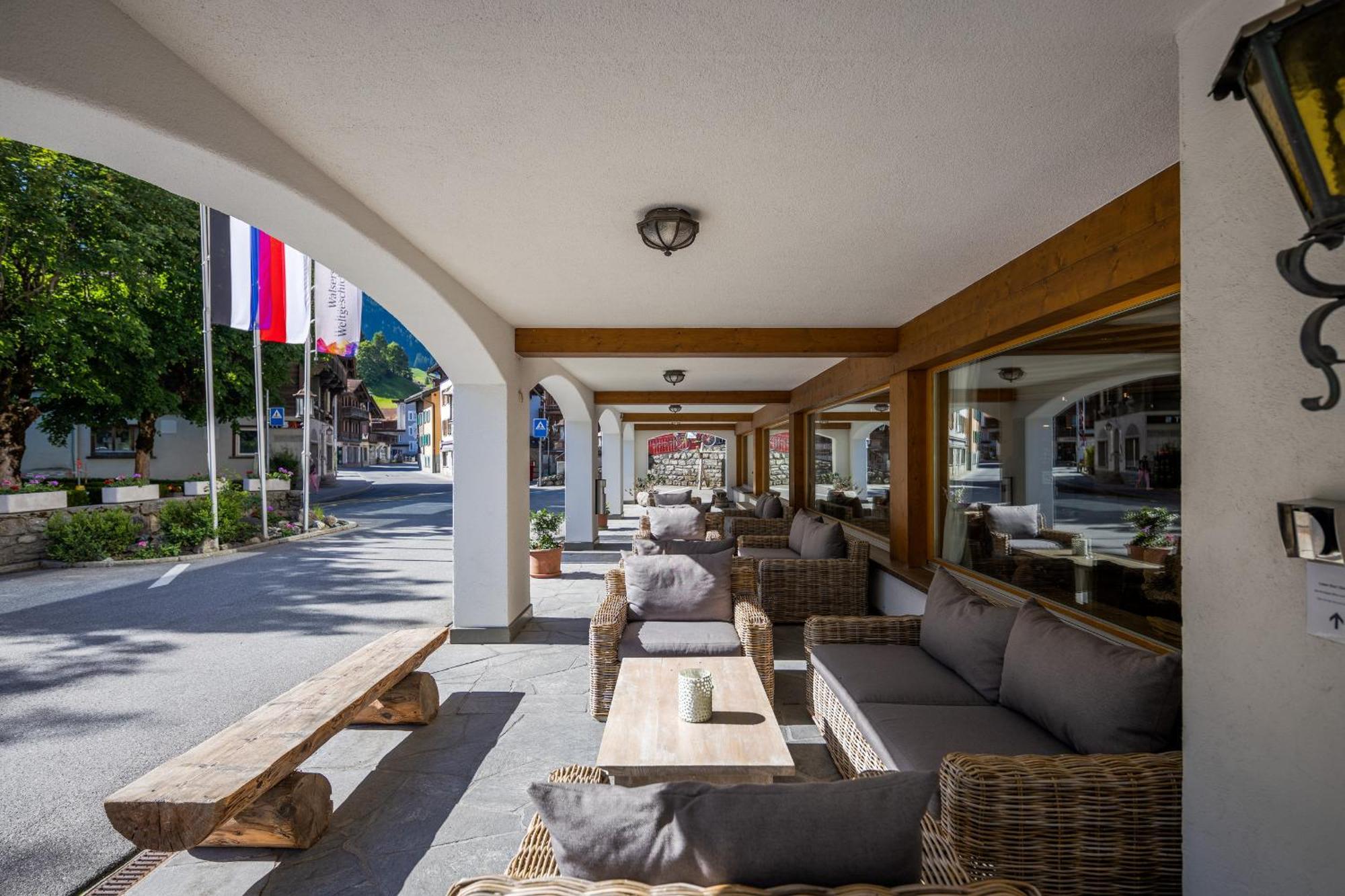 Silvretta Parkhotel Klosters Exterior foto